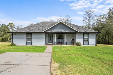 2060 Apollo Dr, Chipley, FL 32428