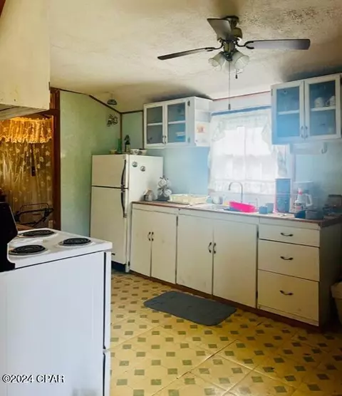 Kitchen - 00 NW County Rd 274, Altha, FL 32421 photo 2 of 2