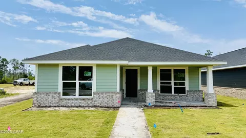 1310 Primrose Ln, Panama City, FL 32404
