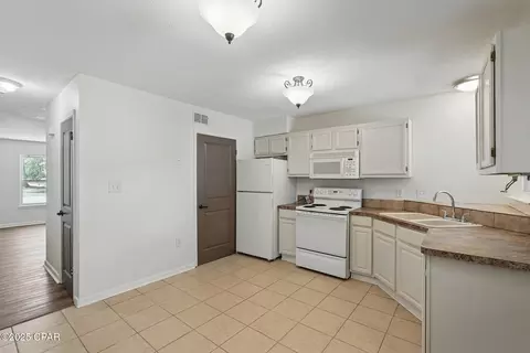 101 Hampton Dr, Crestview, FL 32539 photo 6