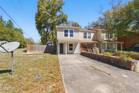 101 Hampton Dr, Crestview, FL 32539 photo 2