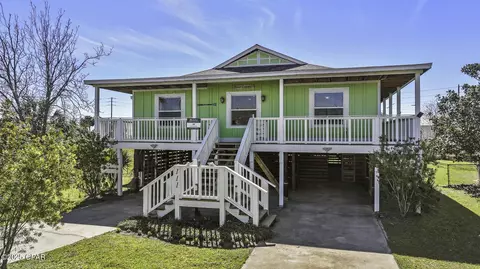111 Lucia Ave, Port Saint Joe, FL 32456