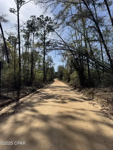 00 Sunday Rd, Chipley, FL 32428