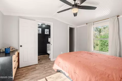 2526 Pinewood Dr, Chipley, FL 32428 photo 11