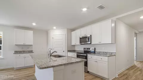 2318 Shenandoah Blvd, Chipley, FL 32428 photo 4