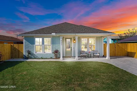 5423 Hilltop Ave, Panama City Beach, FL 32408