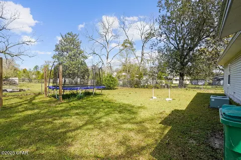 792 2nd St, Chipley, FL 32428 photo 22