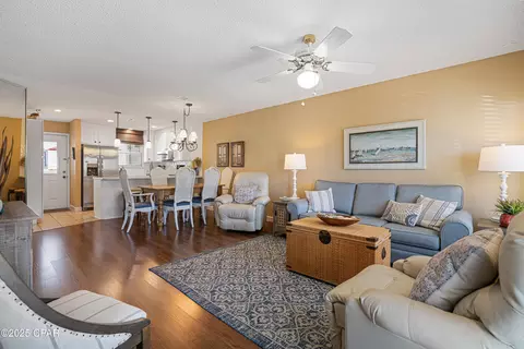 21 Chateau Rd, Panama City Beach, FL 32413
