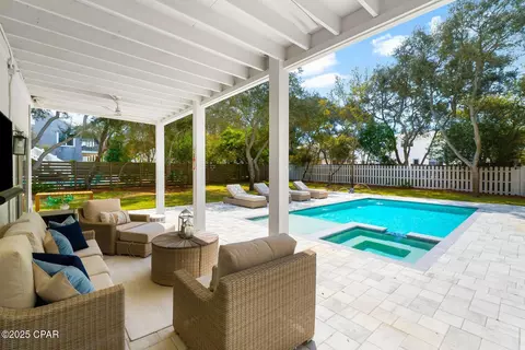 Exterior - 24 Seabreeze Cir, Seacrest, FL 32413 photo 6 of 7