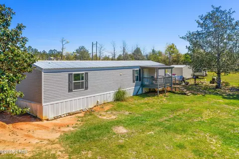 3066 Highview Dr, Chipley, FL 32428