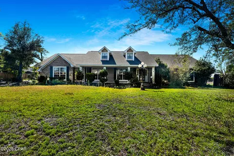 2814 Longleaf Rd, Panama City, FL 32405