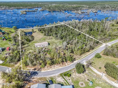 9444 Stauber Ln, Youngstown, FL 32466