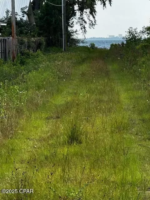 755 Watson Rd, Freeport, FL 32439 photo 5