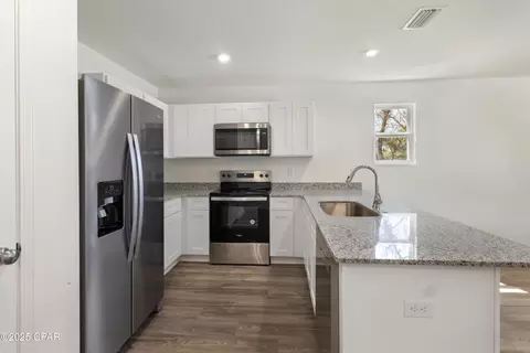 3626 Westbrook Dr, Chipley, FL 32428 photo 5