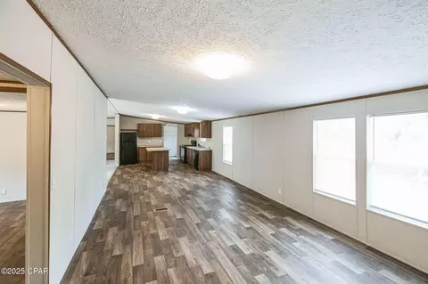 3390 Lakeshore Dr, Chipley, FL 32428 photo 5