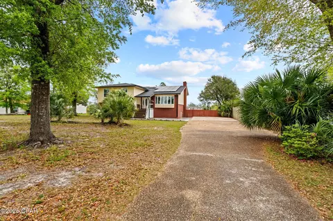 268 Sukoshi Dr, Panama City, FL 32404