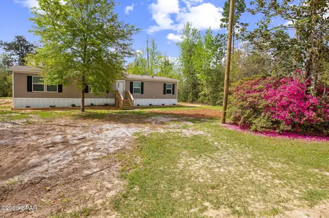 11904 Laurel St, Fountain, FL 32438