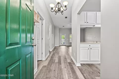 826 E 24th St, Lynn Haven, FL 32444 photo 5