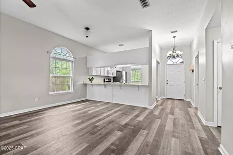 826 E 24th St, Lynn Haven, FL 32444 photo 6