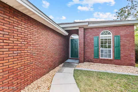 826 E 24th St, Lynn Haven, FL 32444 photo 4