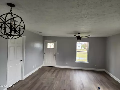 1040 S Katherine Ave, Panama City, FL 32404