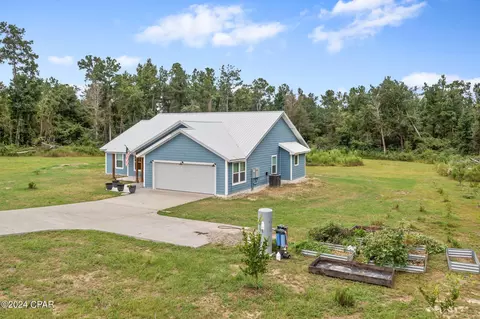 1597 Clayton Rd, Chipley, FL 32428 photo 2