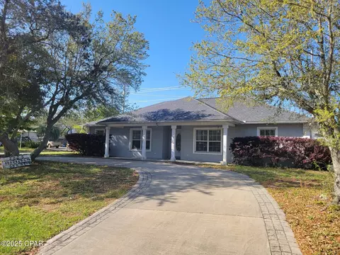 2205 Crooked Oak Ct, Panama City, FL 32408