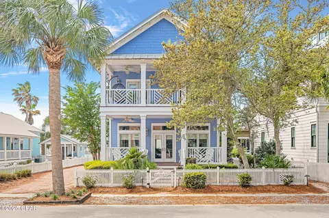 135 Parkshore Dr, Panama City Beach, FL 32413