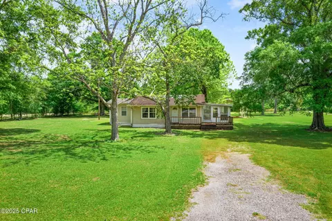 375 Carr Rd, Chipley, FL 32428