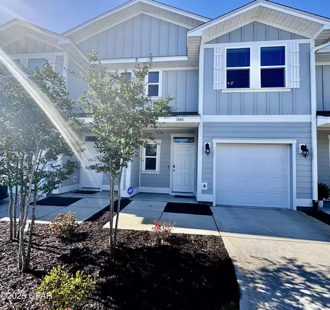 1666 Caleigh Ct, Lynn Haven, FL 32444