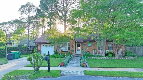 914 Spruce Ct, Fort Walton Beach, FL 32547