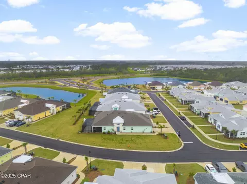 8514 Hammock Ln, Panama City Beach, FL 32413
