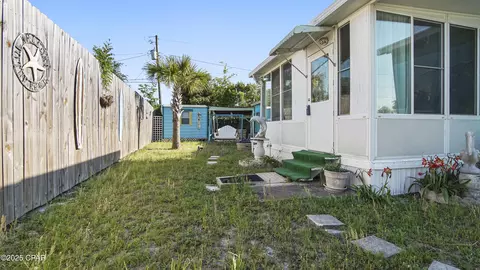 2139 W 29th Ct, Panama City, FL 32405