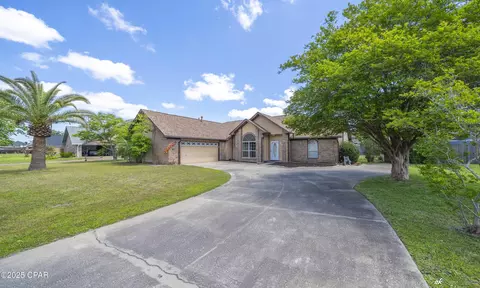 405 Shadecrest Dr, Panama City, FL 32404
