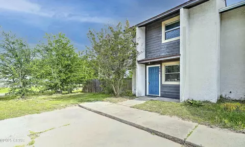 3901 Venetian Cir, Panama City, FL 32405