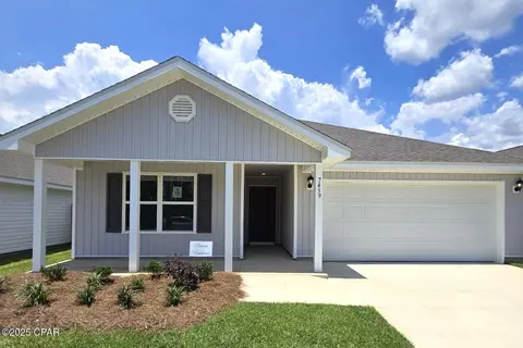 7439 Morningside Dr, Panama City, FL 32404