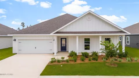 6556 Haskins Dr, Panama City, FL 32404