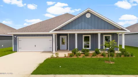 6551 Haskins Dr, Panama City, FL 32404