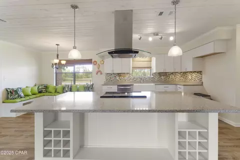 5322 Stewart Dr, Panama City, FL 32404