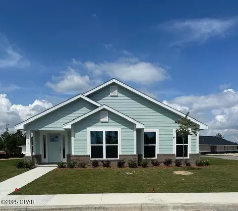 11413 Godart St, Panama City, FL 32404