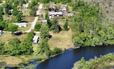 6327 Blue Gill Dr, Panama City, FL 32404