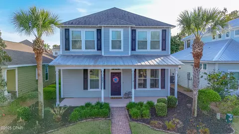 323 Turtle Cv, Panama City Beach, FL 32413