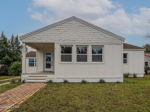 212 N Cove Blvd, Panama City, FL 32401
