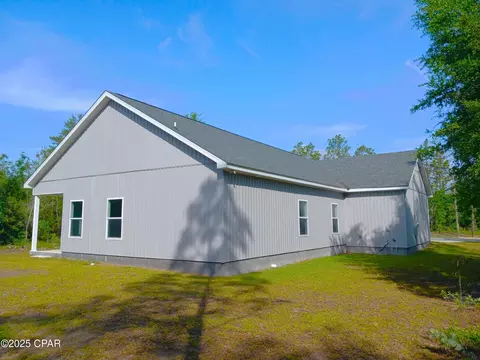 Exterior - 4367 Carey Blvd, Chipley, FL 32428 photo 2 of 3