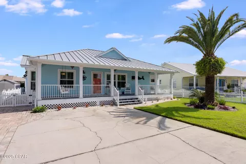 135 Bid A Wee Ln, Panama City Beach, FL 32413