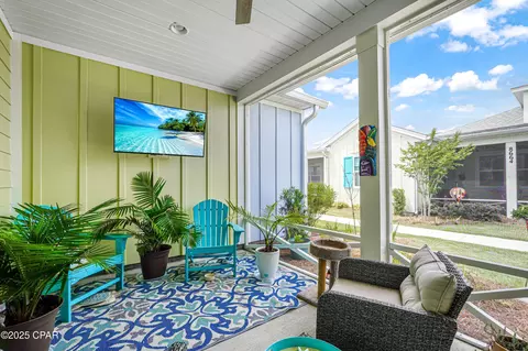 8658 Shell Sink Dr, Panama City Beach, FL 32413