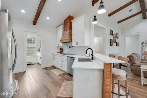 Kitchen - 2789 Summer Dr, Chipley, FL 32428 photo 1 of 6