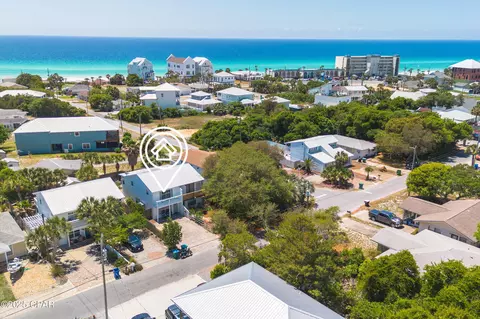 21715 Dolphin Ave, Panama City Beach, FL 32413