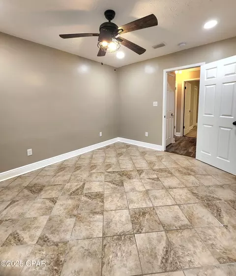 609 E Pine Forest Dr, Lynn Haven, FL 32444 photo 17