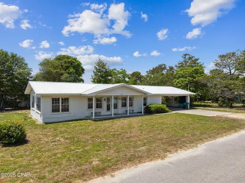 221 Azalea Dr, Panama City Beach, FL 32413